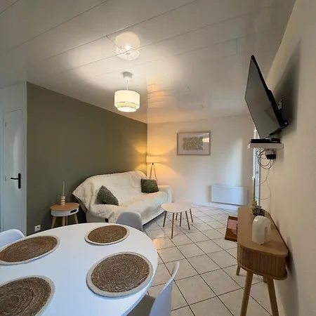 Maison De 3 Etoiles - Sous Les Pins בית נופש *