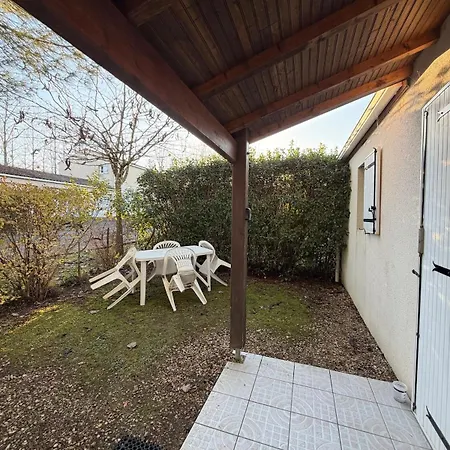 Maison De 3 Etoiles - Sous Les Pins בית נופש *