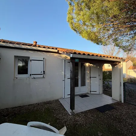 Maison De 3 Etoiles - Sous Les Pins Ozillac